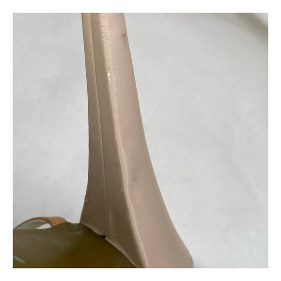 Kelsi Dagger  Hania strappy platform heels with flower embellishment sz 8.5 - Picture 9 of 12